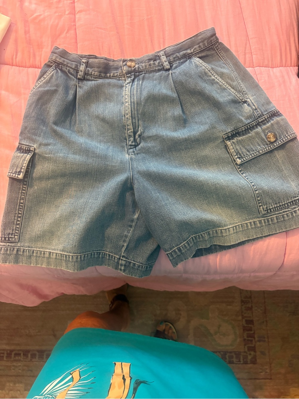 Classic High-Waist Women’s Denim Cargo Shorts - Blue